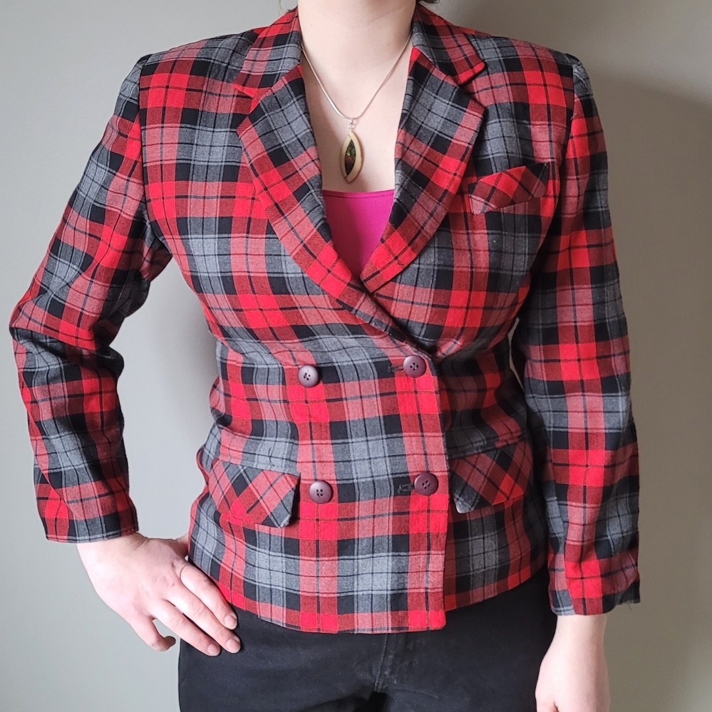 1980s red black plaid double breasted blazer